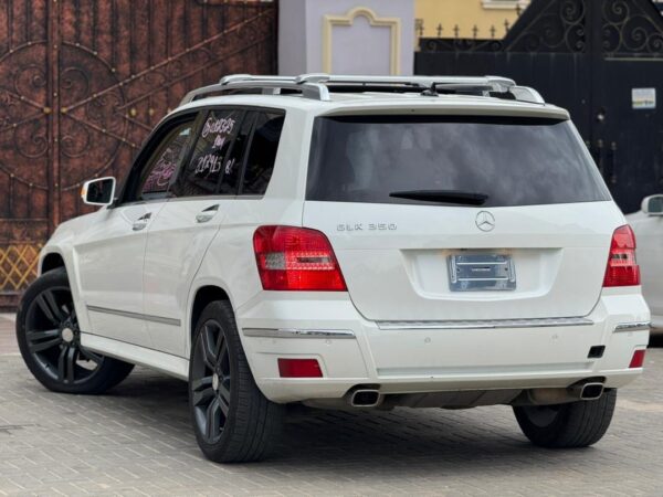 Foreign used 2012 Glk 350 - Image 2