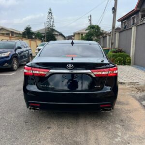 Toyota Avalon XLE 2013